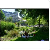 Paris, Square du Temple 06.jpg